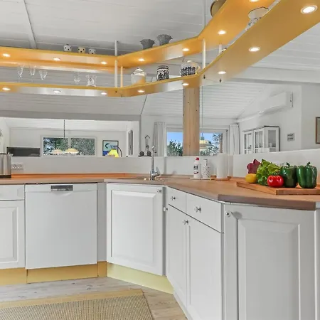 Holiday Femja - 150m From The Sea By Interhome بيت للعطل *