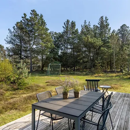 Holiday Femja - 150m From The Sea By Interhome Strandby